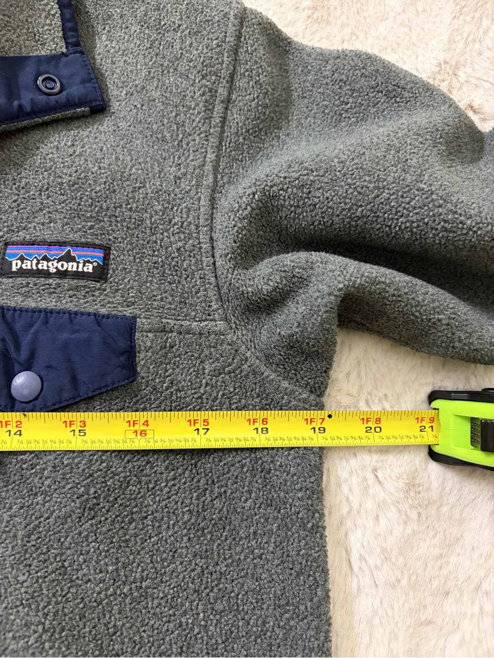 Patagonia Synchilla Snap-T Fleece Pullover Gray Navy Women’s XS Outdoor Hiking - Picture 7 of 8